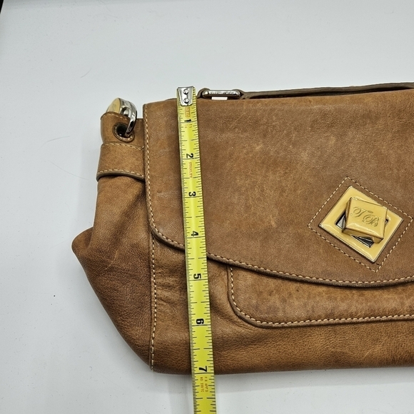 Ted Baker leather twist closer - Picture 9 of 10